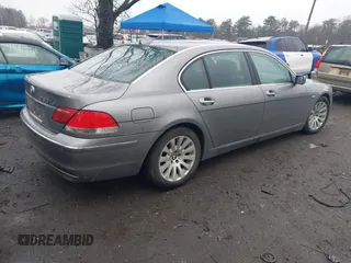 2008 BMW 7 Series 750Li with VIN WBAHN83518DT77870, listed as a IAAI auction lot 41963717 with 86,108 mi miles and . Bid and sale history available at carsss.com. Image 4.