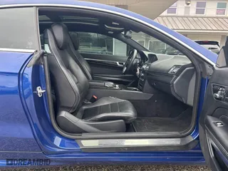 2017 Mercedes-Benz E-Class E 400 with VIN WDDKJ6HB8HF353602, listed as a IAAI auction lot 41963703 with 148,972 mi miles. Bid and sale history available at carsss.com. Image 5.