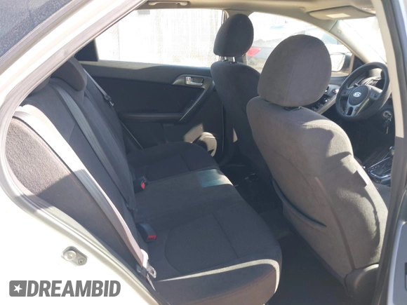 2012 Kia Forte SX с VIN KNAFW5A32C5572660, выставлен на аукционе IAAI как лот 42227655 с пробегом 92 467 миль миль и . История ставок и продаж доступна на DreamBid. Изображение 8.
