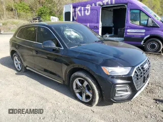 2023 Audi Q5 Premium with VIN WA1ABAFY9P2039132, listed as a Copart auction lot 54723375 with 83,135 mi miles and Salvage title. Bid and sale history available at DreamBid. Image 4.