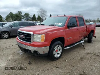 2008 GMC Sierra 1500 Work Truck z VIN 2GTEK13MX81100983, wystawiony jako Copart lot #53109175 z przebiegiem 133 021 mil mil oraz Szkoda całkowita • Salvage title. Historia ofert i sprzedaży dostępna na DreamBid. Obrazek 1.