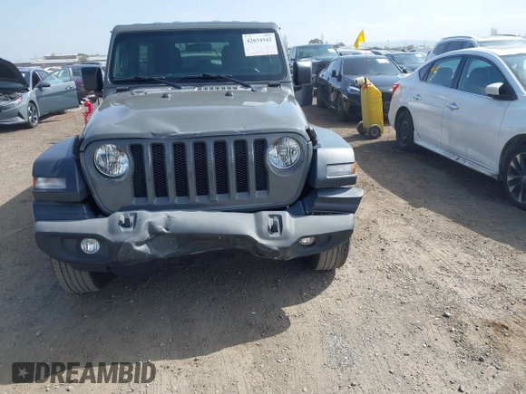 2020 Jeep Wrangler Unlimited Sport S z VIN 1C4HJXDN2LW261730, wystawiony jako IAAI lot #42034942 z przebiegiem 61 465 mil mil oraz . Historia ofert i sprzedaży dostępna na DreamBid. Obrazek 6.