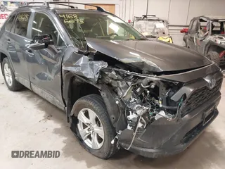 2021 Toyota RAV4 Hybrid XLE with VIN JTMRWRFV2MD125979, listed as a IAAI auction lot 41686695 with 79,737 mi miles. Bid and sale history available at carsss.com. Image 6.