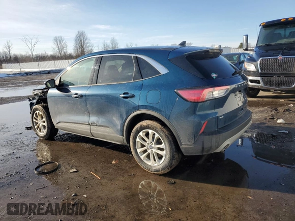 2020 Ford Escape SE z VIN 1FMCU9G68LUA43896, wystawiony jako Copart lot #47790955 z przebiegiem 62 525 mil mil oraz Nie do naprawy • Non repairable. Historia ofert i sprzedaży dostępna na DreamBid. Obrazek 2.