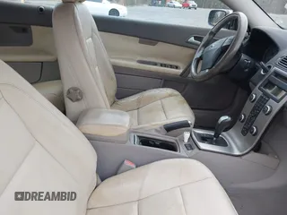 2007 Volvo C70 with VIN YV1MC68297J013040, listed as a IAAI auction lot 41616093 with 142,943 mi miles. Bid and sale history available at carsss.com. Image 5.