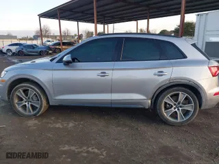 2020 Audi Q5 Premium Plus with VIN WA1BNAFY2L2063164, listed as a IAAI auction lot 41218376 with 42,515 mi miles. Bid and sale history available at carsss.com. Image 14.