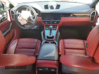 2021 Porsche Cayenne z VIN WP1BA2AY4MDA40505, wystawiony jako Copart lot #54392075 z przebiegiem Nie podano mil oraz Szkoda całkowita • Salvage title. Historia ofert i sprzedaży dostępna na DreamBid. Obrazek 8.