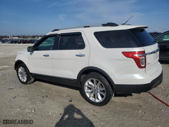 2011 Ford Explorer XLT with VIN 1FMHK8D8XBGA76004, listed as a Copart auction lot 48855645 with 135,683 mi miles. Bid and sale history available at carsss.com. Image 2.