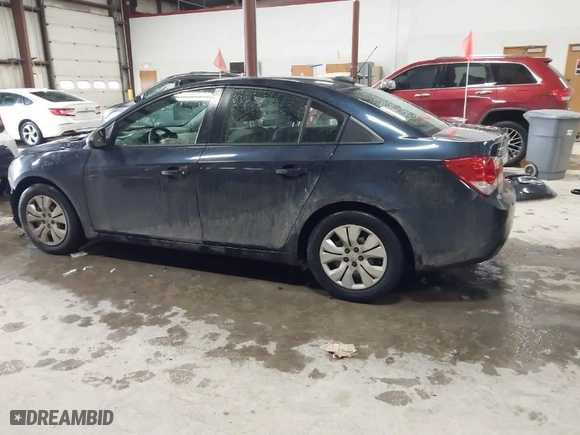 2016 Chevrolet Cruze Limited LS with VIN 1G1PC5SH5G7186165, listed as a IAAI auction lot 41071700 with 123,809 mi miles. Bid and sale history available at carsss.com. Image 3.