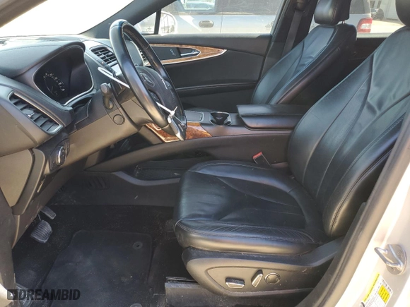 2016 Lincoln MKX Select with VIN 2LMTJ6KR7GBL50548, listed as a Copart auction lot 47319575 with 136,434 mi miles and Salvage Title. Bid and sale history available at carsss.com. Image 7.