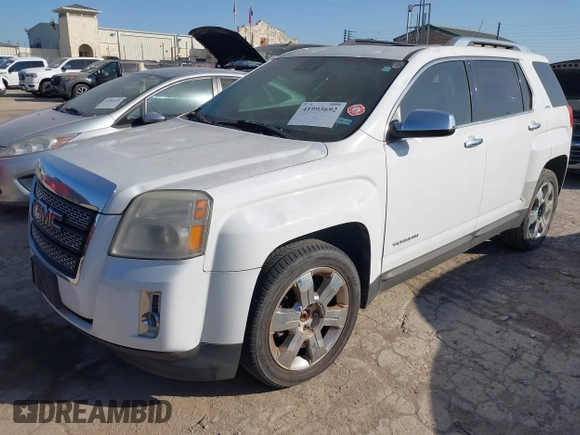 2012 GMC Terrain SLT-2 with VIN 2GKFLWE50C6340290, listed as a IAAI auction lot 41993692 with 272,171 mi miles. Bid and sale history available at carsss.com. Image 2.