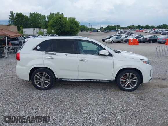 2014 Kia Sorento SX Limited with VIN 5XYKW4A79EG516529, listed as a IAAI auction lot 42787320 with 224,869 mi miles and . Bid and sale history available at DreamBid. Image 13.