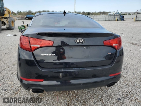 2013 Kia Optima LX z VIN 5XXGM4A77DG132022, wystawiony jako Copart lot #52178515 z przebiegiem 143 611 mil mil oraz Szkoda całkowita • Salvage title. Historia ofert i sprzedaży dostępna na DreamBid. Obrazek 6.