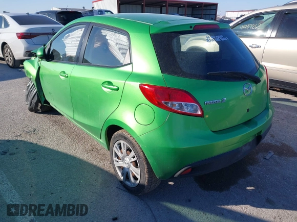 2013 Mazda Mazda2 Sport with VIN JM1DE1KY2D0165212, listed as a IAAI auction lot 41395935 with 87,234 mi miles. Bid and sale history available at carsss.com. Image 3.