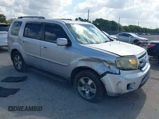 2011 Honda Pilot EX-L with VIN 5FNYF3H63BB014412, listed as a IAAI auction lot 41535137 with 155,100 mi miles and . Bid and sale history available at carsss.com. Image 1.