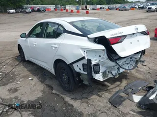 2021 Nissan Sentra SV z VIN 3N1AB8CV2MY301677, wystawiony jako IAAI lot #42259681 z przebiegiem 50 186 mil mil oraz . Historia ofert i sprzedaży dostępna na DreamBid. Obrazek 3.