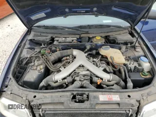 2001 Audi S4 z VIN WAURD68D91A037286, wystawiony jako Copart lot #50550665 z przebiegiem 81 765 mil mil oraz Tytuł czysty. Historia ofert i sprzedaży dostępna na DreamBid. Obrazek 11.