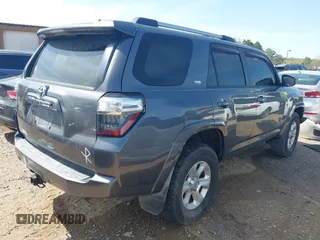 2016 Toyota 4Runner Limited with VIN JTEBU5JR0G5297142, listed as a IAAI auction lot 41931044 with 153,005 mi miles and . Bid and sale history available at DreamBid. Image 4.