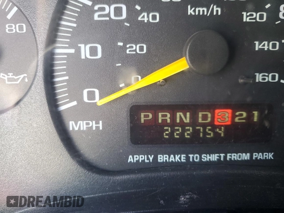 2000 GMC Safari Cargo with VIN 1GTDM19W1YB522932, listed as a Copart auction lot 78390054 with 222,754 mi miles and Salvage Title. Bid and sale history available at carsss.com. Image 9.