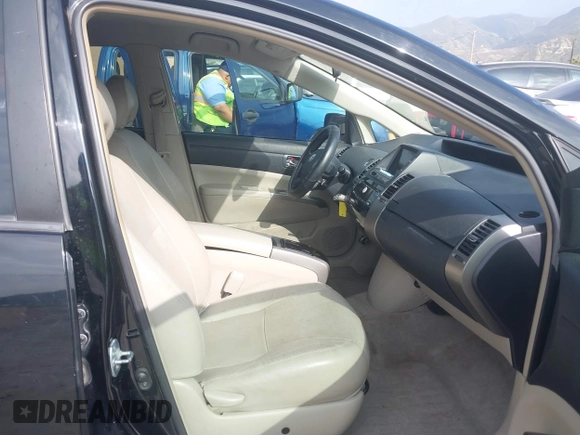 2008 Toyota Prius with VIN JTDKB20U887735992, listed as a IAAI auction lot 41895532 with 166,359 mi miles. Bid and sale history available at carsss.com. Image 5.
