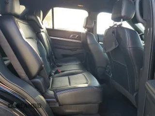2016 Ford Explorer Sport z VIN 1FM5K8GT2GGB79332, wystawiony jako Copart lot #51930155 z przebiegiem 132 673 mil mil oraz Szkoda całkowita • Salvage title. Historia ofert i sprzedaży dostępna na DreamBid. Obrazek 11.