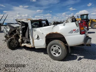 2002 GMC Sierra 1500 SLE z VIN 2GTEK19T821190950, wystawiony jako Copart lot #49686615 z przebiegiem Nie podano mil oraz Czysty tytuł • Clean title. Historia ofert i sprzedaży dostępna na DreamBid. Obrazek 2.