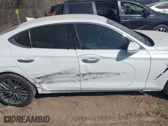 2019 Genesis G70 Advanced with VIN KMTG54LE7KU035128, listed as a IAAI auction lot 41805564 with 35,277 mi miles and . Bid and sale history available at carsss.com. Image 13.