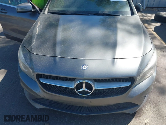 2014 Mercedes-Benz CLA 250 с VIN WDDSJ4EB4EN062413, выставлен на аукционе IAAI как лот 42537164 с пробегом Не указан миль и . История ставок и продаж доступна на DreamBid. Изображение 6.
