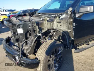 2024 Chevrolet Silverado 1500 Custom Trail Boss with VIN 3GCPDCEK6RG332029, listed as a IAAI auction lot 41299212 with 7,480 mi miles. Bid and sale history available at carsss.com. Image 6.