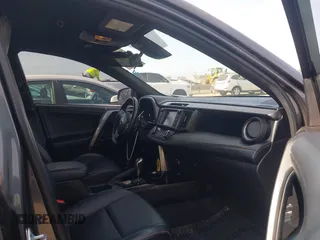 2017 Toyota RAV4 SE z VIN JTMNFREV9HJ706600, wystawiony jako IAAI lot #41109620 z przebiegiem 53 386 mil mil oraz . Historia ofert i sprzedaży dostępna na DreamBid. Obrazek 5.