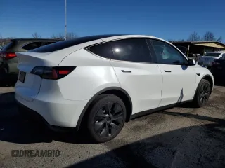 2024 Tesla Model Y with VIN 7SAYGDED9RF094494, listed as a Copart auction lot 50298115 with 7,858 mi miles and Salvage Title. Bid and sale history available at DreamBid. Image 3.