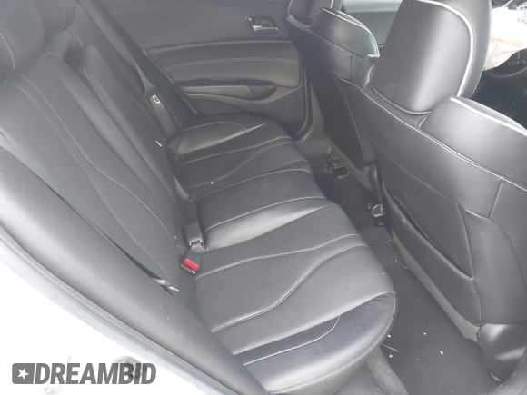 2019 Acura ILX w/Premium Pkg with VIN 19UDE2F7XKA002713, listed as a IAAI auction lot 41666039 with 73,332 mi miles. Bid and sale history available at carsss.com. Image 8.