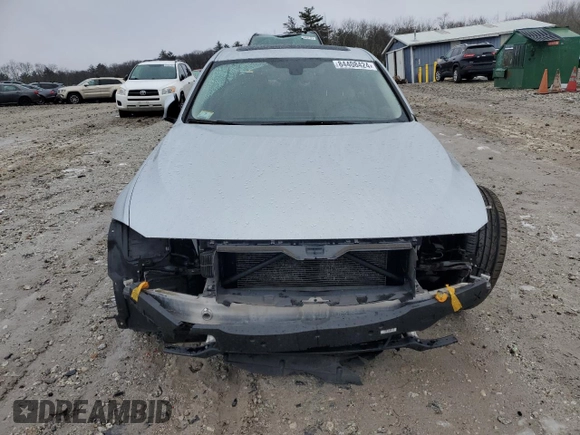2016 BMW 3 Series 320i xDrive with VIN WBA8A3C57GK688602, listed as a Copart auction lot 84408424 with 74,498 mi miles and Salvage Title. Bid and sale history available at DreamBid. Image 5.