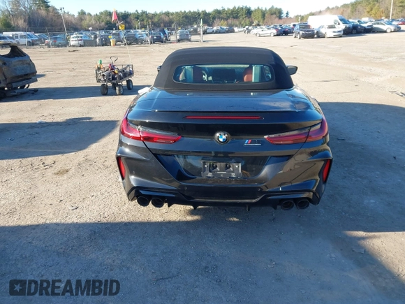 2024 BMW M8 Competition z VIN WBSDZ0C05RCN06074, wystawiony jako IAAI lot #41356643 z przebiegiem 20 542 mil mil oraz . Historia ofert i sprzedaży dostępna na DreamBid. Obrazek 16.