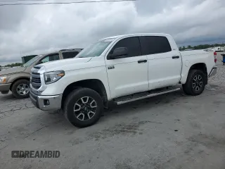 2014 Toyota Tundra SR5 z VIN 5TFEY5F1XEX149705, wystawiony jako Copart lot #53613315 z przebiegiem 203 879 mil mil oraz Szkoda całkowita • Salvage title. Historia ofert i sprzedaży dostępna na DreamBid. Obrazek 1.