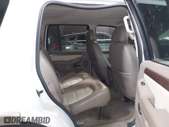 2004 Ford Explorer Eddie Bauer с VIN 1FMZU64KX4UA55494, выставлен на аукционе IAAI как лот 41592206 с пробегом 204 337 миль миль и . История ставок и продаж доступна на DreamBid. Изображение 8.