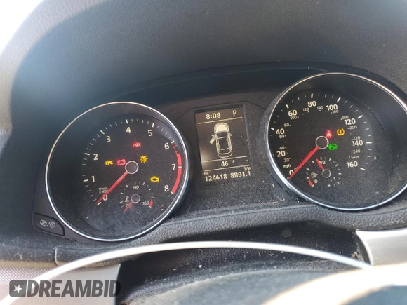 2017 Volkswagen Passat S z VIN 1VWAT7A35HC005604, wystawiony jako Copart lot #49499095 z przebiegiem 124 618 mil mil oraz Szkoda całkowita • Salvage title. Historia ofert i sprzedaży dostępna na DreamBid. Obrazek 9.