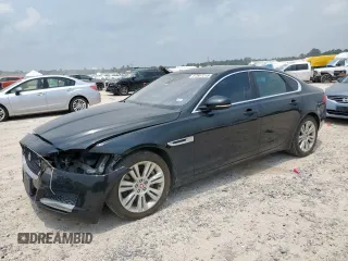 2016 Jaguar XF 35t Premium z VIN SAJBD4BV9GCY13943, wystawiony jako Copart lot #57807215 z przebiegiem 75 336 mil mil oraz Szkody całkowita. Historia ofert i sprzedaży dostępna na DreamBid. Obrazek 1.
