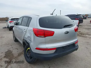 2016 Kia Sportage LX with VIN KNDPB3AC4G7804225, listed as a IAAI auction lot 41576543 with 143,613 mi miles. Bid and sale history available at carsss.com. Image 3.