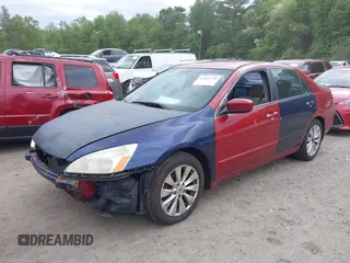 2007 Honda Accord LX SE z VIN 1HGCM56337A204233, wystawiony jako IAAI lot #42306130 z przebiegiem 240 178 mil mil oraz . Historia ofert i sprzedaży dostępna na DreamBid. Obrazek 17.