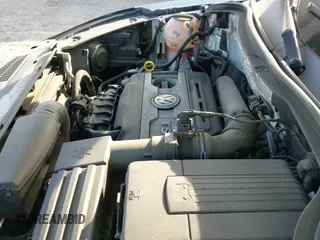 2016 Volkswagen Tiguan S с VIN WVGAV7AX6GW557671, выставлен на аукционе IAAI как лот 41393245 с пробегом 92 586 миль миль и . История ставок и продаж доступна на DreamBid. Изображение 19.