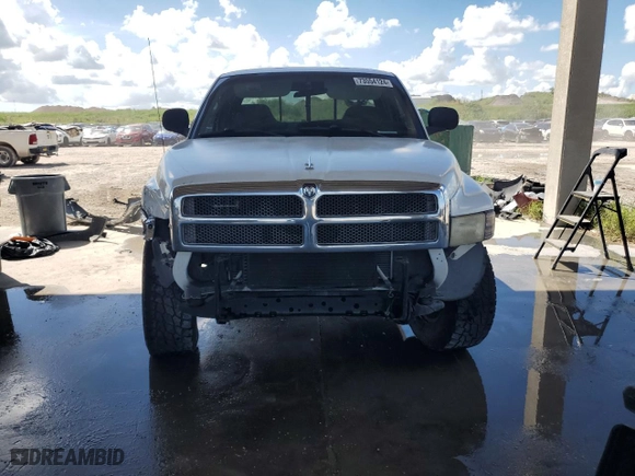 2001 Dodge Ram 1500 with VIN 3B7HF13Y91M515490, listed as a Copart auction lot 73554124 with 207,763 mi miles and Salvage Title. Bid and sale history available at carsss.com. Image 5.