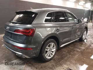 2022 Audi Q5 S line Premium with VIN WA1GAAFY8N2081365, listed as a IAAI auction lot 41630360 with 21,134 mi miles and . Bid and sale history available at DreamBid. Image 4.