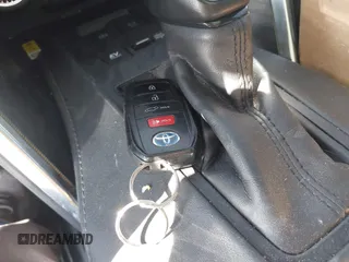 2021 Toyota Venza LE with VIN JTEAAAAH8MJ002246, listed as a IAAI auction lot 40646203 with 81,394 mi miles and . Bid and sale history available at DreamBid. Image 11.