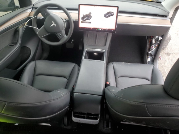 2024 Tesla Model Y with VIN 7SAYGDED8RF132426, listed as a Copart auction lot 43715375 with 18,067 mi miles and Salvage Title. Bid and sale history available at carsss.com. Image 8.