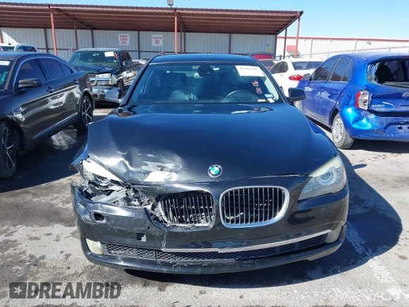 2012 BMW 7 Series 750Li with VIN WBAKB8C53CC962897, listed as a IAAI auction lot 41501447 with 186,046 mi miles and . Bid and sale history available at DreamBid. Image 12.