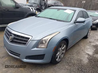 2013 Cadillac ATS z VIN 1G6AA5RX8D0134391, wystawiony jako IAAI lot #41563698 z przebiegiem 175 518 mil mil oraz . Historia ofert i sprzedaży dostępna na DreamBid. Obrazek 2.