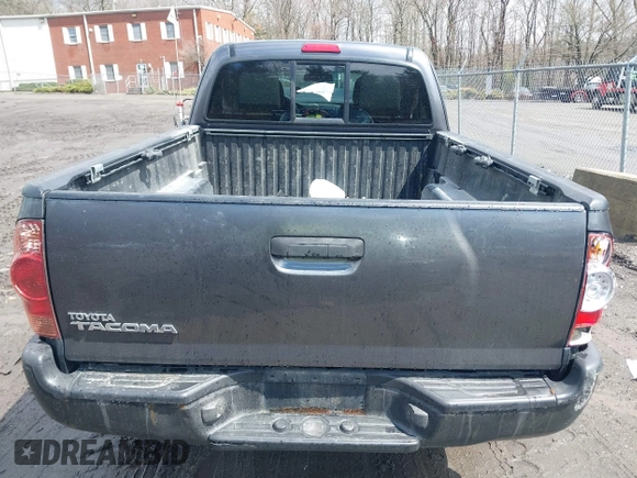 2015 Toyota Tacoma с VIN 5TFUX4EN8FX033949, выставлен на аукционе IAAI как лот 41961912 с пробегом 188 527 миль миль и . История ставок и продаж доступна на DreamBid. Изображение 16.