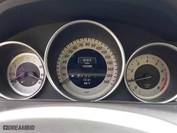 2013 Mercedes-Benz C-Class C 250 with VIN WDDGJ4HB9DF970401, listed as a IAAI auction lot 41981575 with 152,080 mi miles. Bid and sale history available at carsss.com. Image 7.