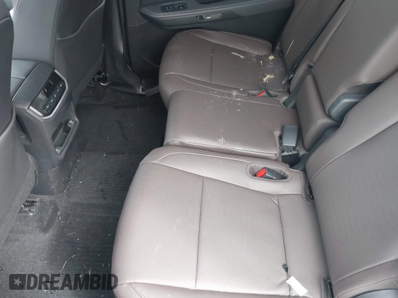 2025 Lexus TX 350 with VIN 5TDAAAB63SS033244, listed as a IAAI auction lot 42505973 with 2,106 mi miles and . Bid and sale history available at DreamBid. Image 8.